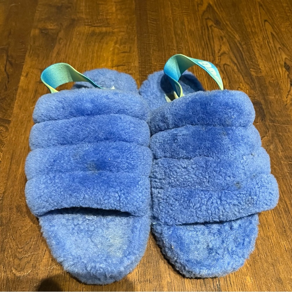 Girls Ugg Slippers